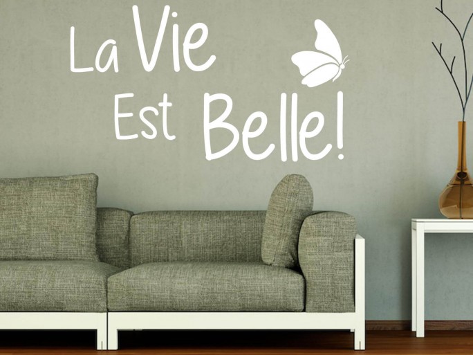 Muursticker "La Vie Est Belle!" met vlinder